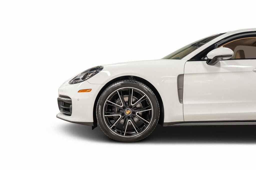 Used 2023 Porsche Panamera Platinum Edition image 16