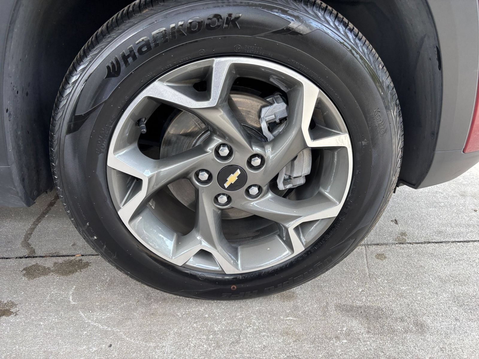 Used 2025 Chevrolet Trax LT w/ LT Convenience Package FWD image 29