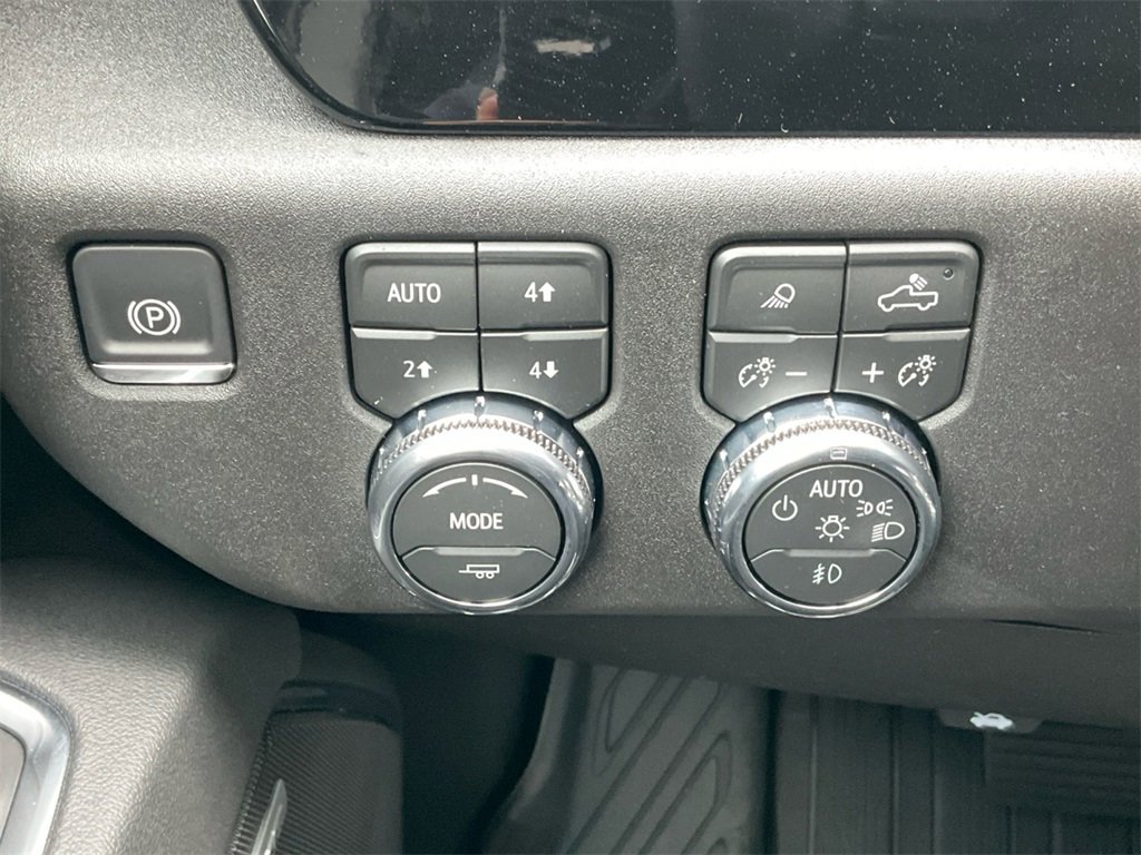 New 2026 GMC Sierra 1500 Elevation w/ Preferred Package image 11