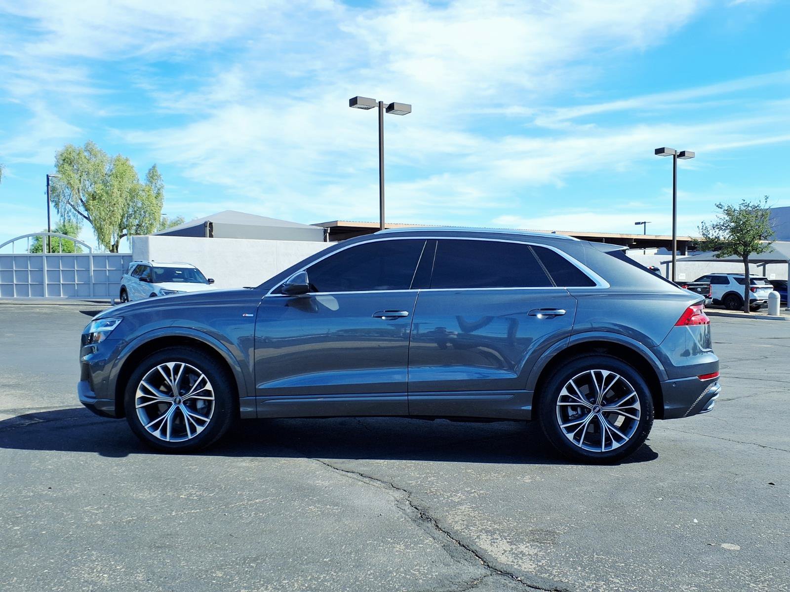 Used 2021 Audi Q8 Premium Plus AWD/4WD image 2