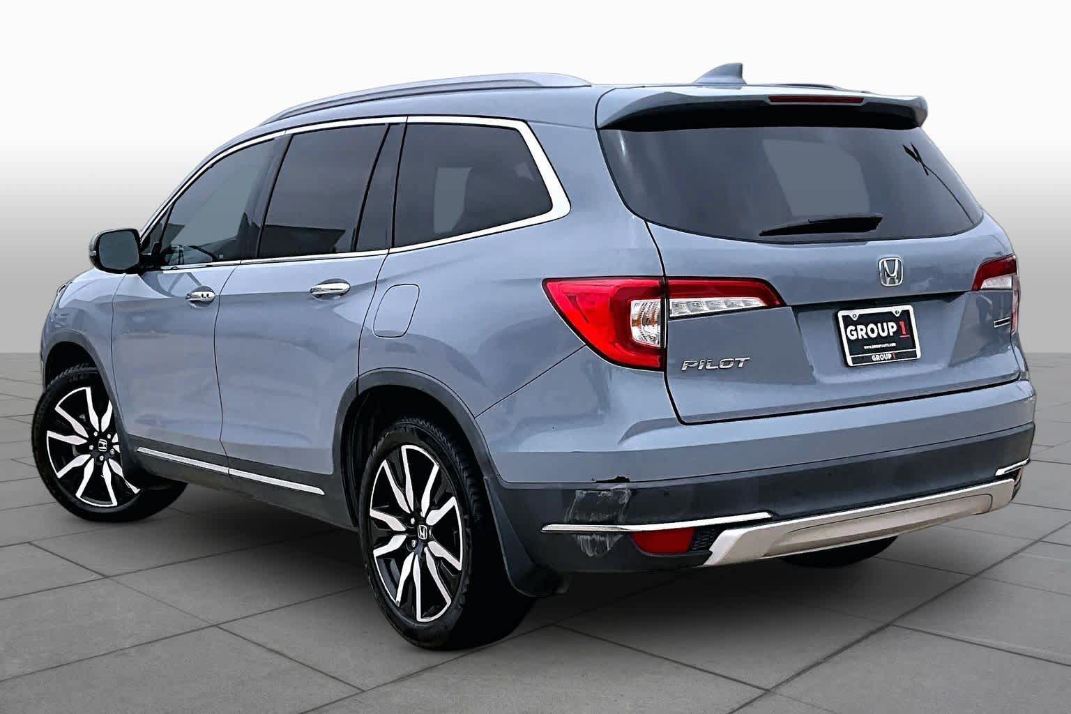 Used 2022 Honda Pilot Touring image 12