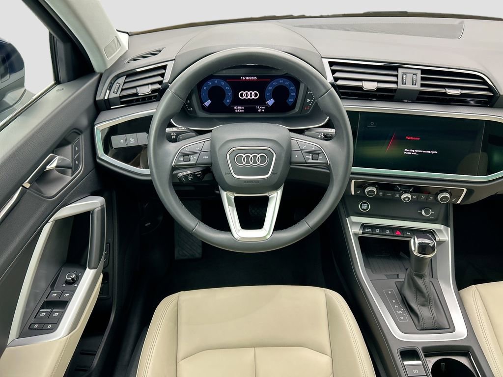 Certified 2025 Audi Q3 2.0T Premium w/ Convenience Package image 10