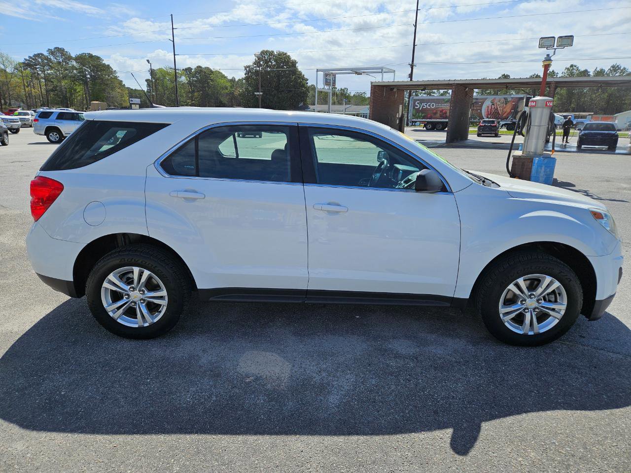 Used 2013 Chevrolet Equinox LS image 7