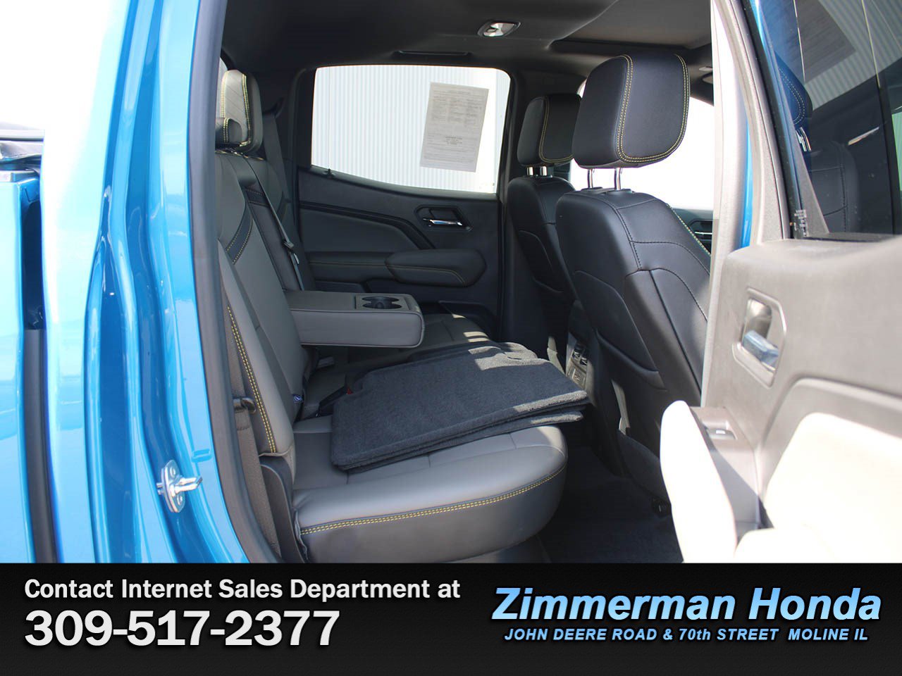Used 2024 Chevrolet Colorado ZR2 w/ ZR2 Convenience Package III AWD/4WD image 7