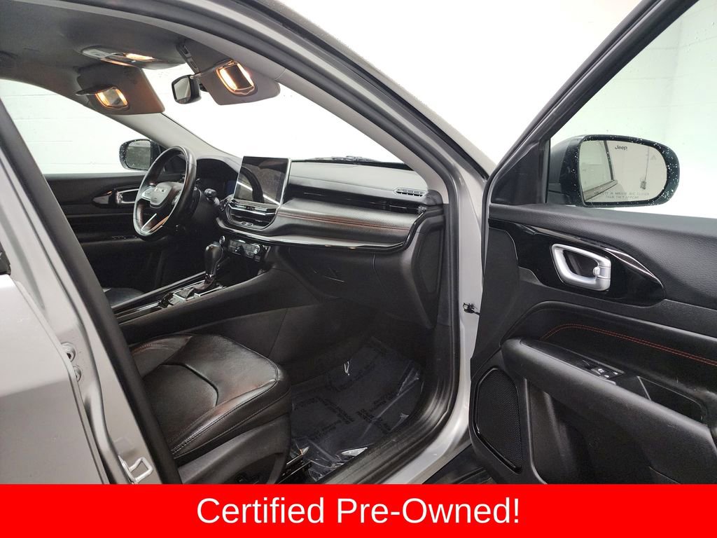 Certified 2022 Jeep Compass Trailhawk w/ Trailhawk Elite Group image 32