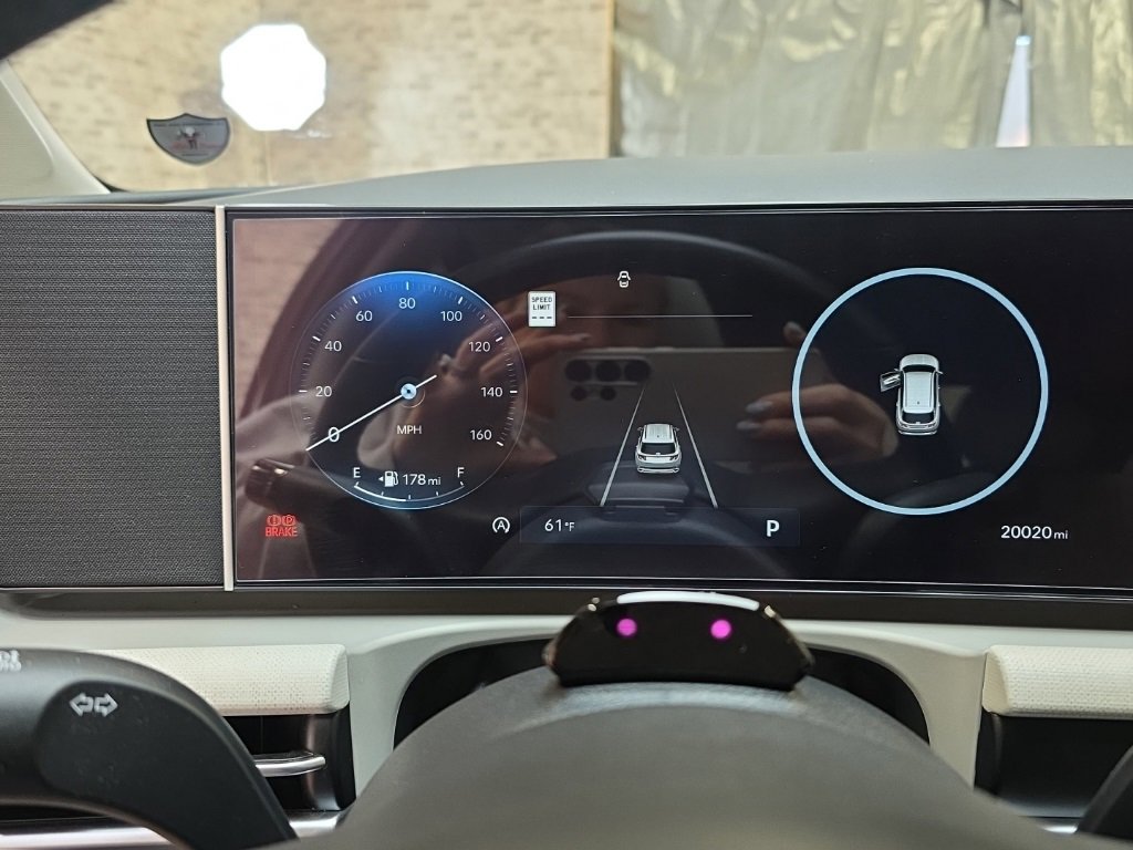 Used 2025 Hyundai Tucson SEL image 14