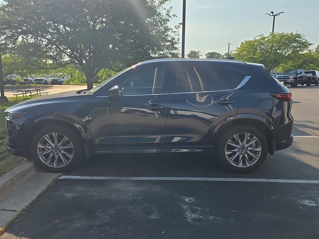 Used 2024 MAZDA CX-5 AWD 2.5 S w/ Premium Package image 3