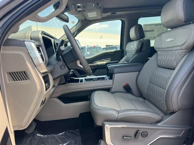 New 2026 Ford F350 Platinum w/ Platinum Plus Package AWD/4WD image 4