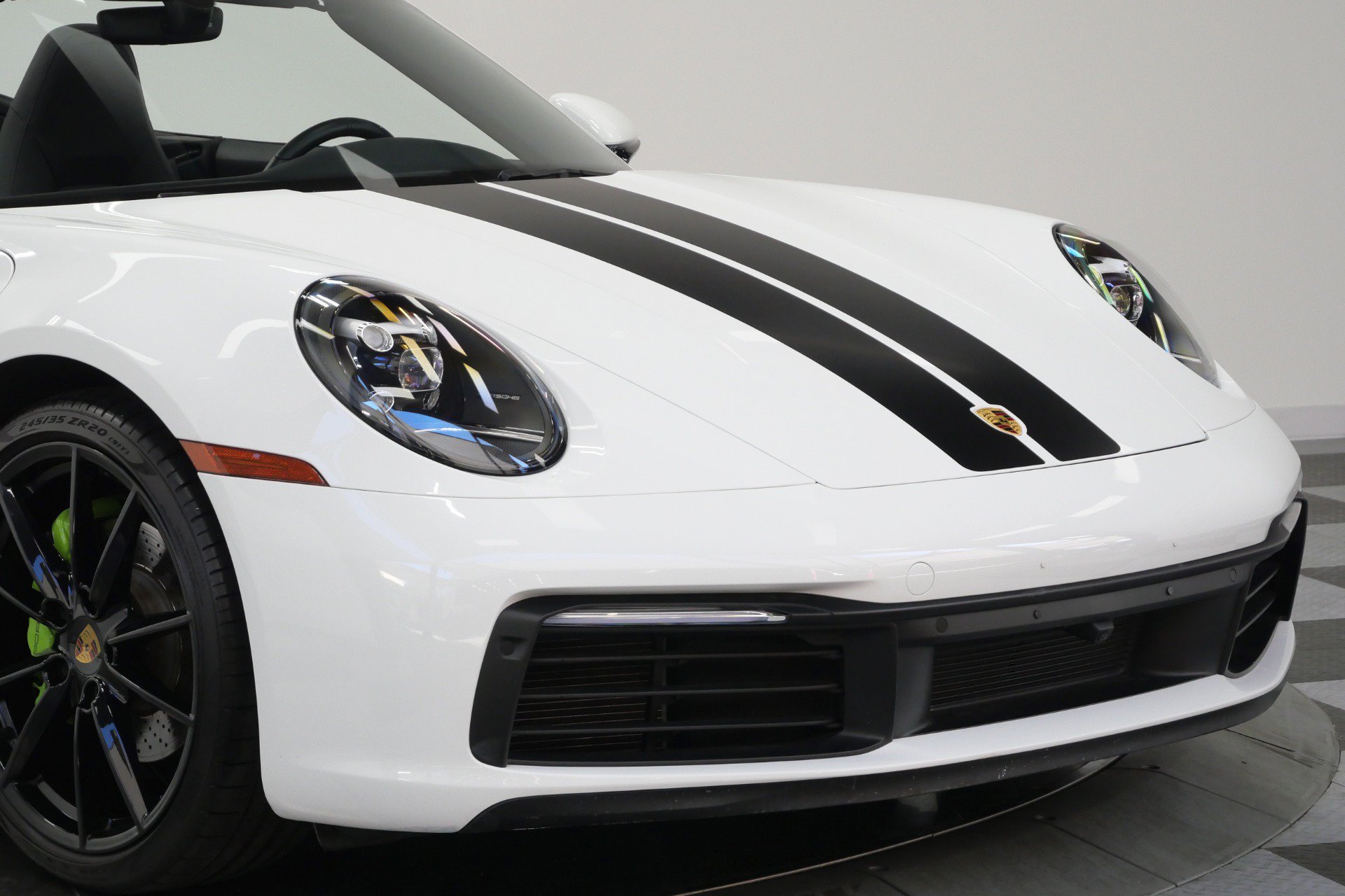 Used 2020 Porsche 911 Carrera image 38
