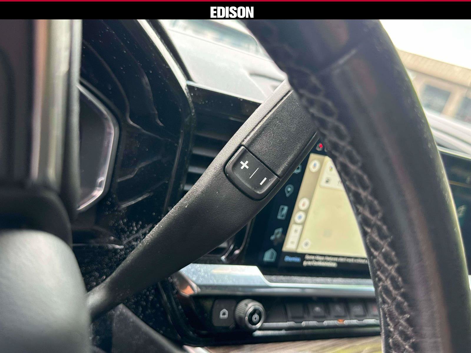 Used 2022 Chevrolet Silverado 1500 LT AWD/4WD image 24