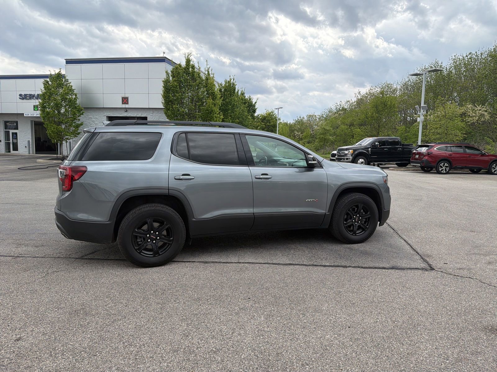 Used 2021 GMC Acadia AT4 w/ Preferred Package AWD/4WD image 18
