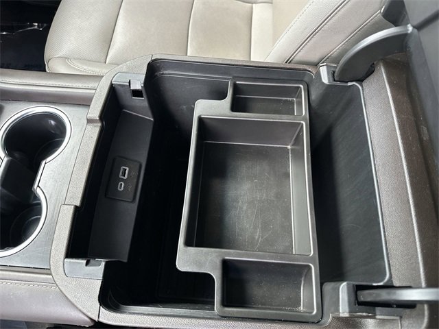 Used 2023 GMC Yukon SLT image 33