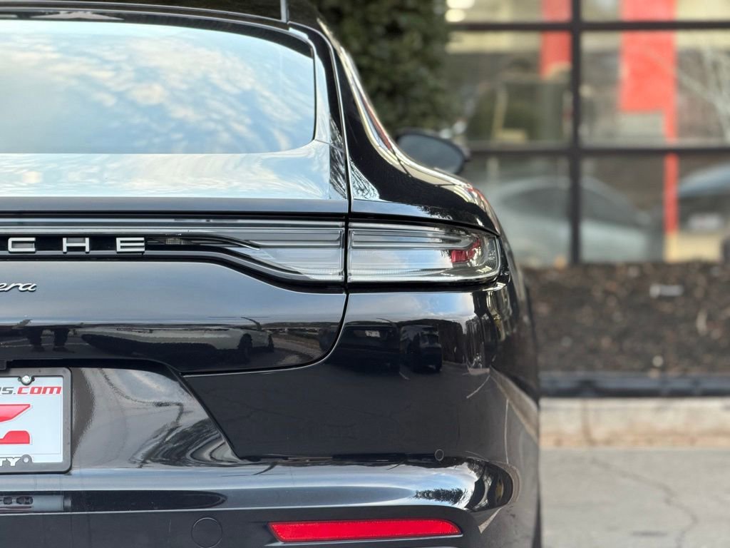 Used 2023 Porsche Panamera Platinum Edition image 16