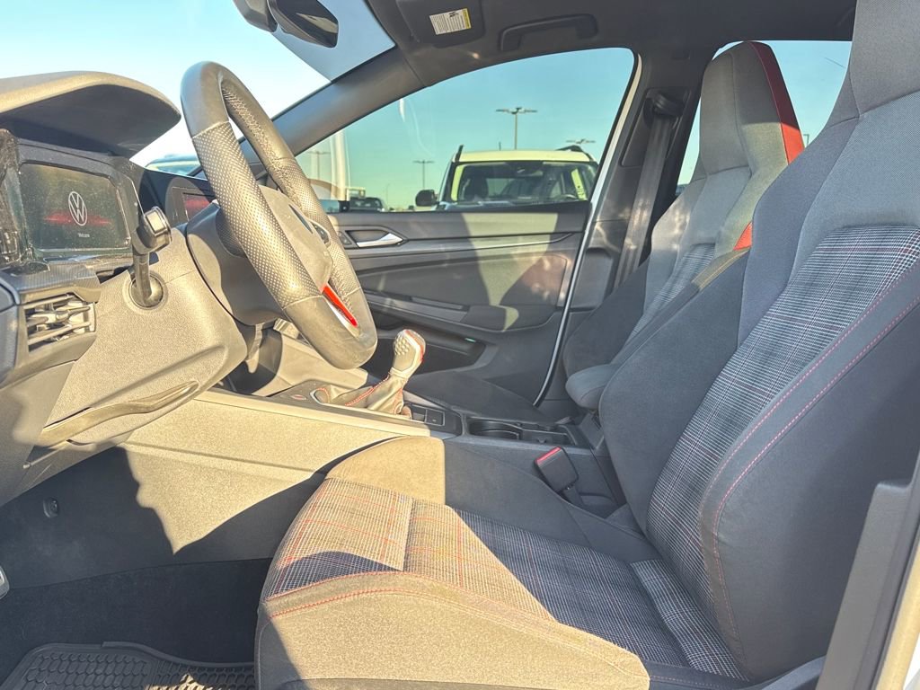 Used 2022 Volkswagen GTI S image 13