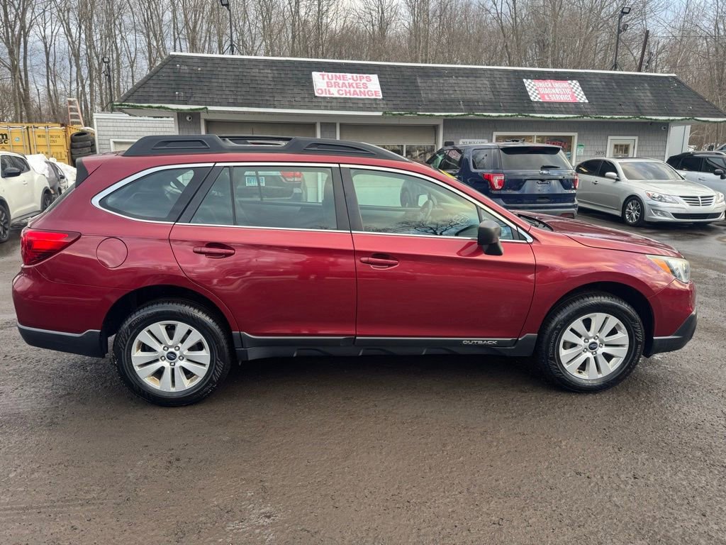 Used 2017 Subaru Outback 2.5i AWD/4WD image 9