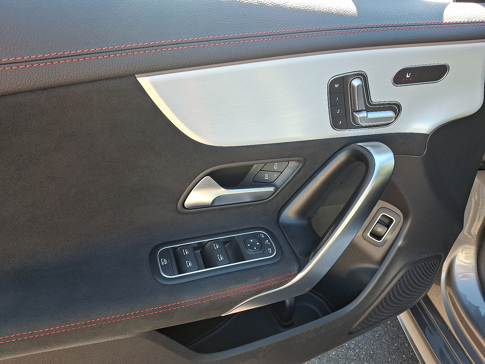 Certified 2023 Mercedes-Benz CLA 35 AMG 4MATIC image 12