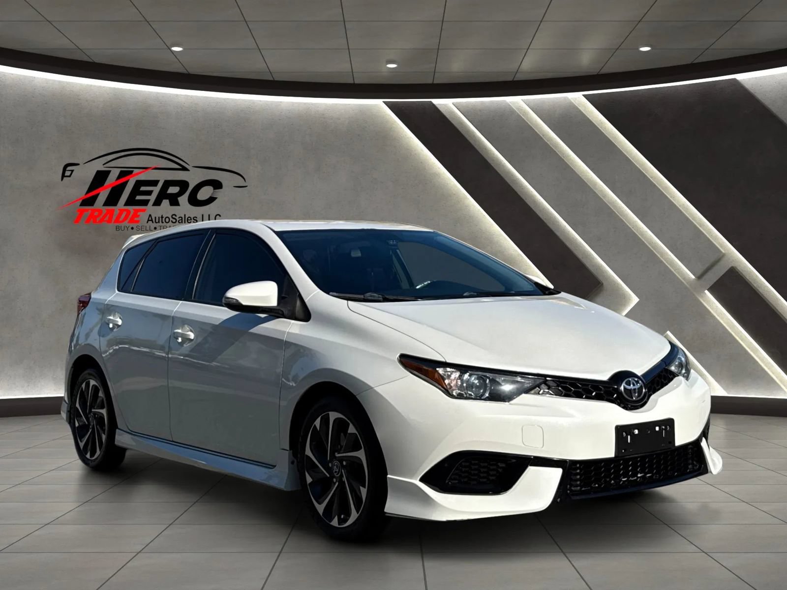 Used 2017 Toyota Corolla iM w/ Carpet Mat Package FWD image 51