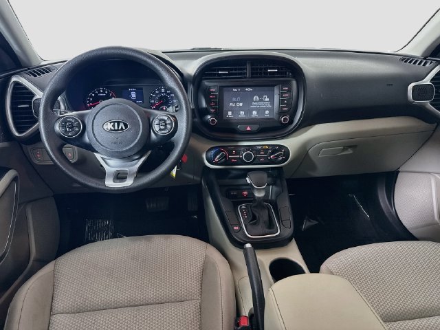 Used 2021 Kia Soul LX FWD image 16