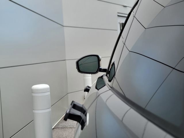 Used 2026 Land Rover Range Rover Evoque Dynamic SE image 45