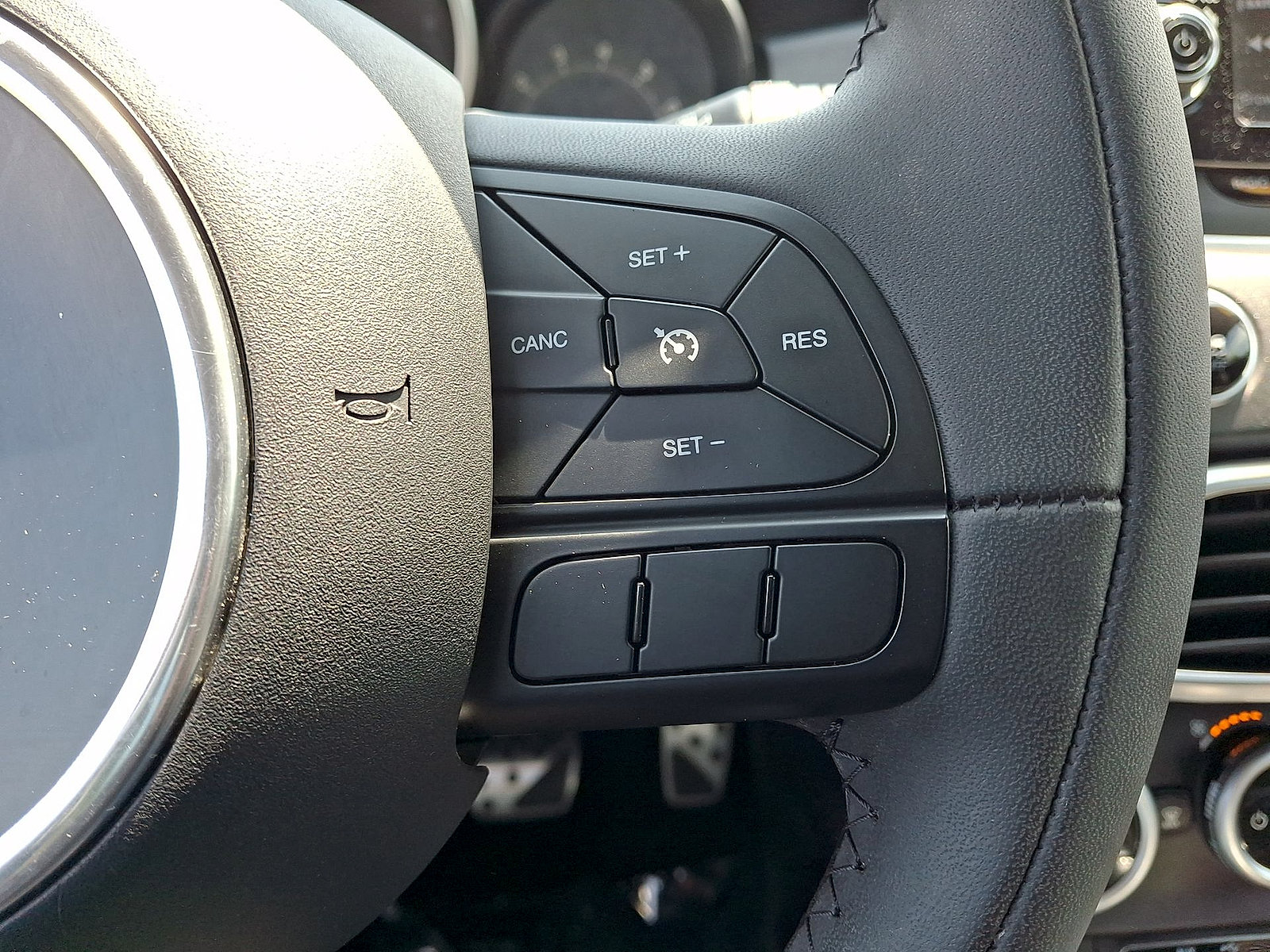 Used 2016 FIAT 500X Trekking AWD/4WD image 18