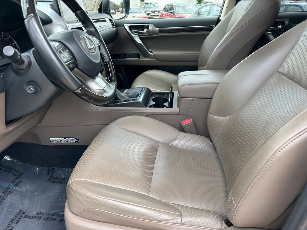 Used 2023 Lexus GX 460 Luxury AWD/4WD image 11