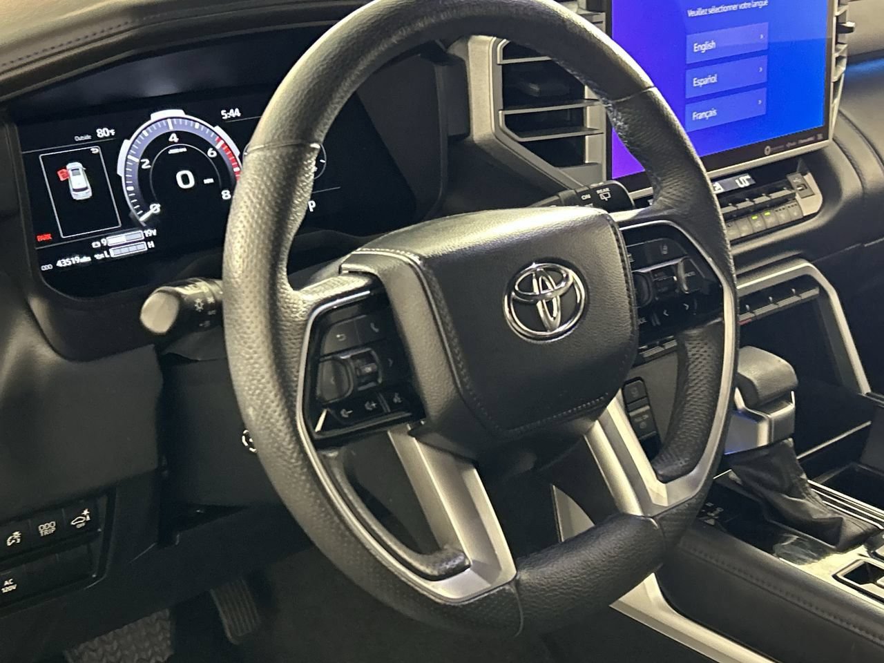 Used 2023 Toyota Sequoia Platinum AWD/4WD image 14