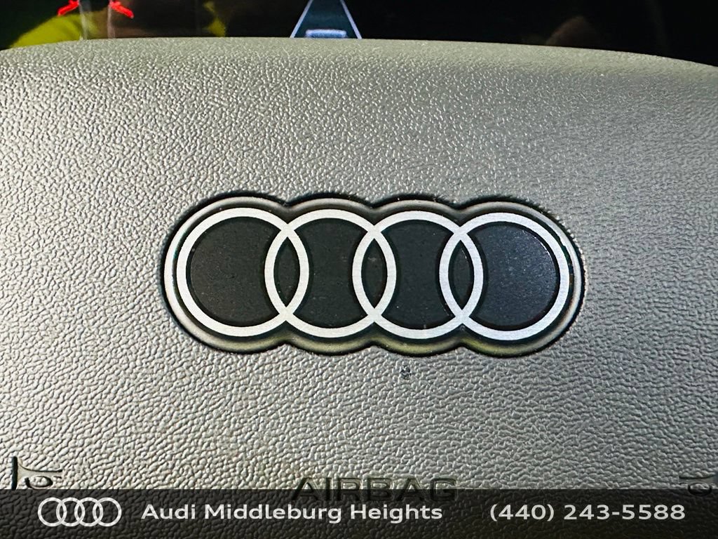 Certified 2025 Audi Q5 Premium Plus w/ Premium Plus AWD/4WD image 17