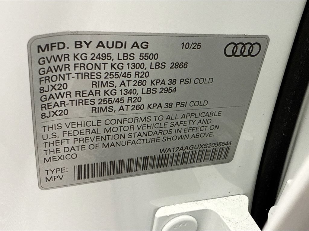 Used 2025 Audi Q5 Premium Plus AWD/4WD image 36