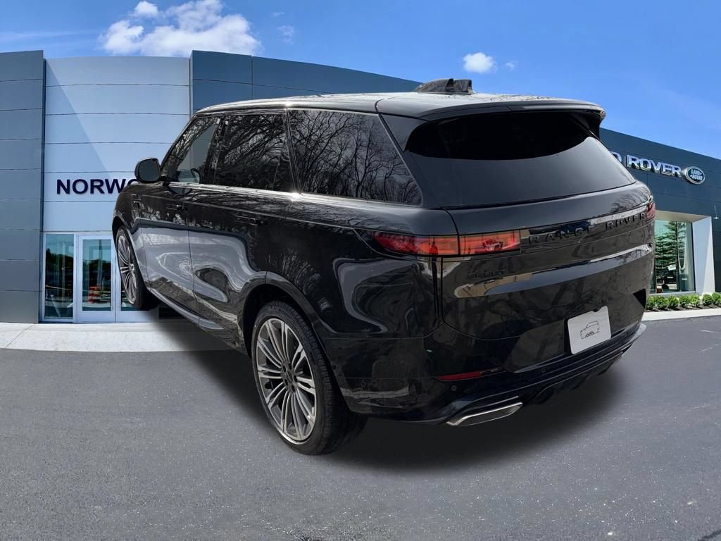 New 2026 Land Rover Range Rover Sport Dynamic SE AWD/4WD image 6