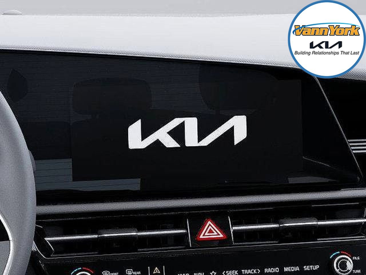 New 2025 Kia Niro EX image 18