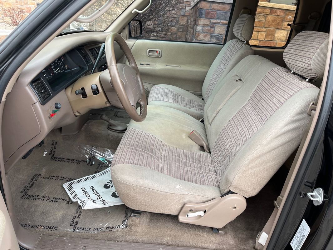 Used 1995 Toyota T100 SR5 image 10