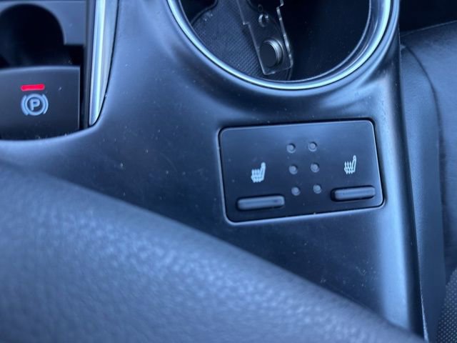 Certified 2020 Toyota Camry XLE image 18