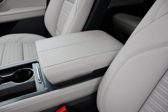 New 2026 Lincoln Nautilus Reserve w/ Jet Appearance Package image 37