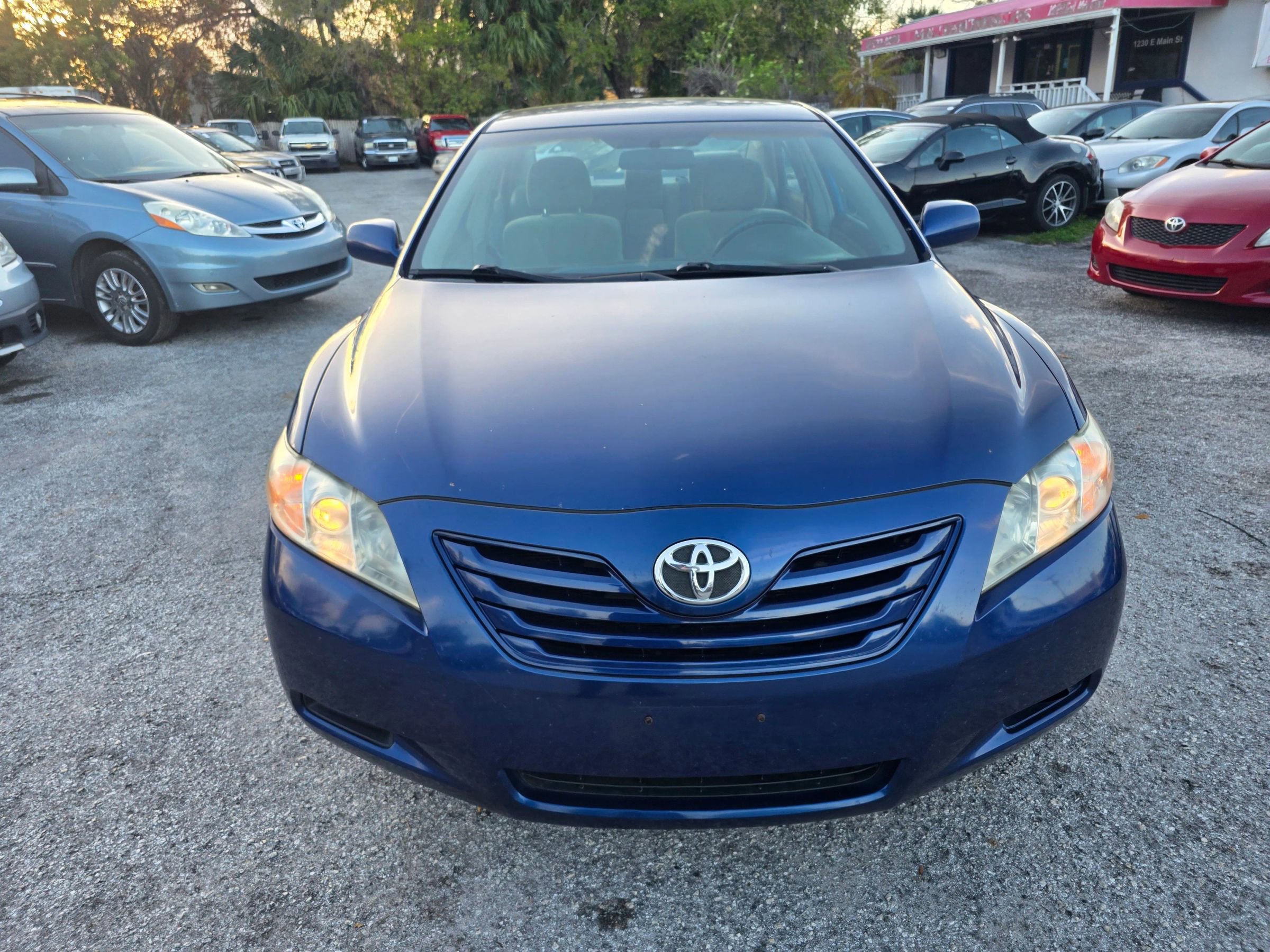 Used 2008 Toyota Camry LE image 2
