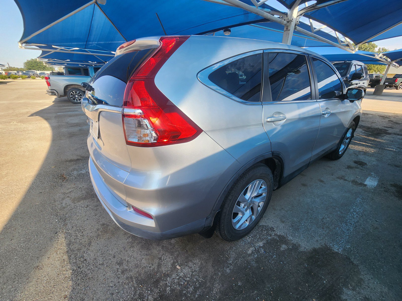 Used 2015 Honda CR-V EX image 4