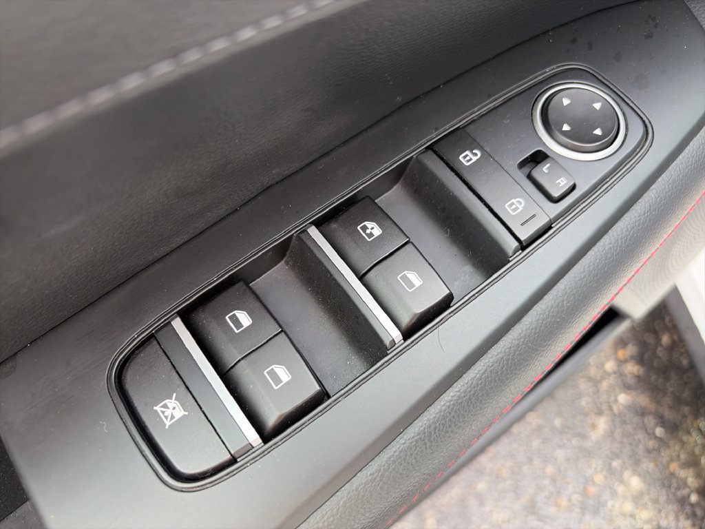 Used 2024 Kia Forte GT FWD image 19