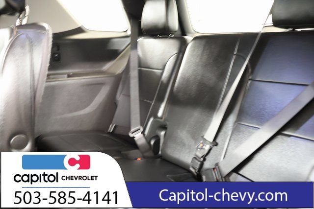 Used 2018 Chevrolet Traverse LT AWD/4WD image 32