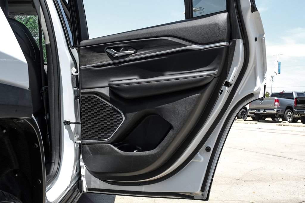 Used 2022 Jeep Grand Cherokee Limited RWD image 58
