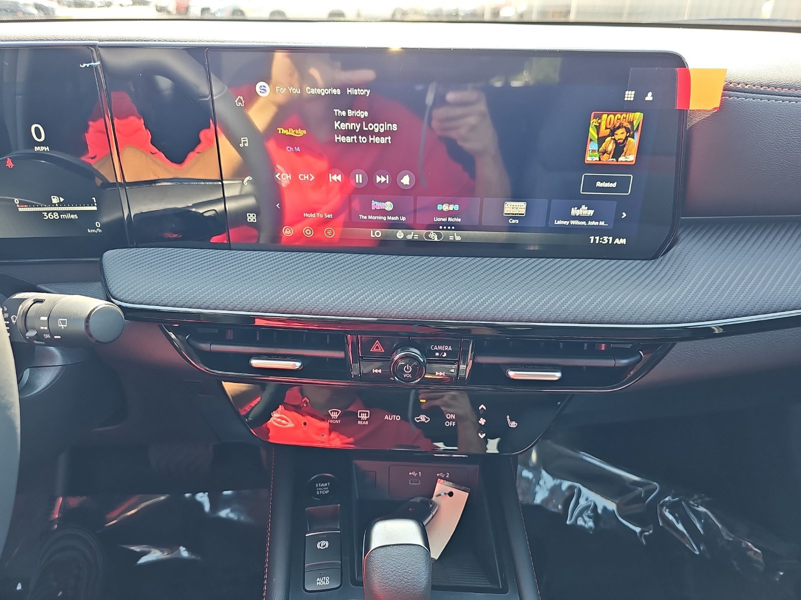 New 2027 Nissan Kicks SR w/ Cold Weather Package FWD image 23