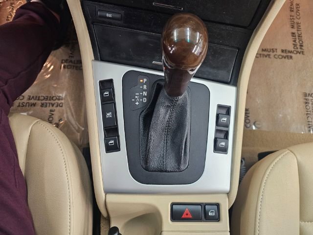 Used 2002 BMW 325i Sedan image 19