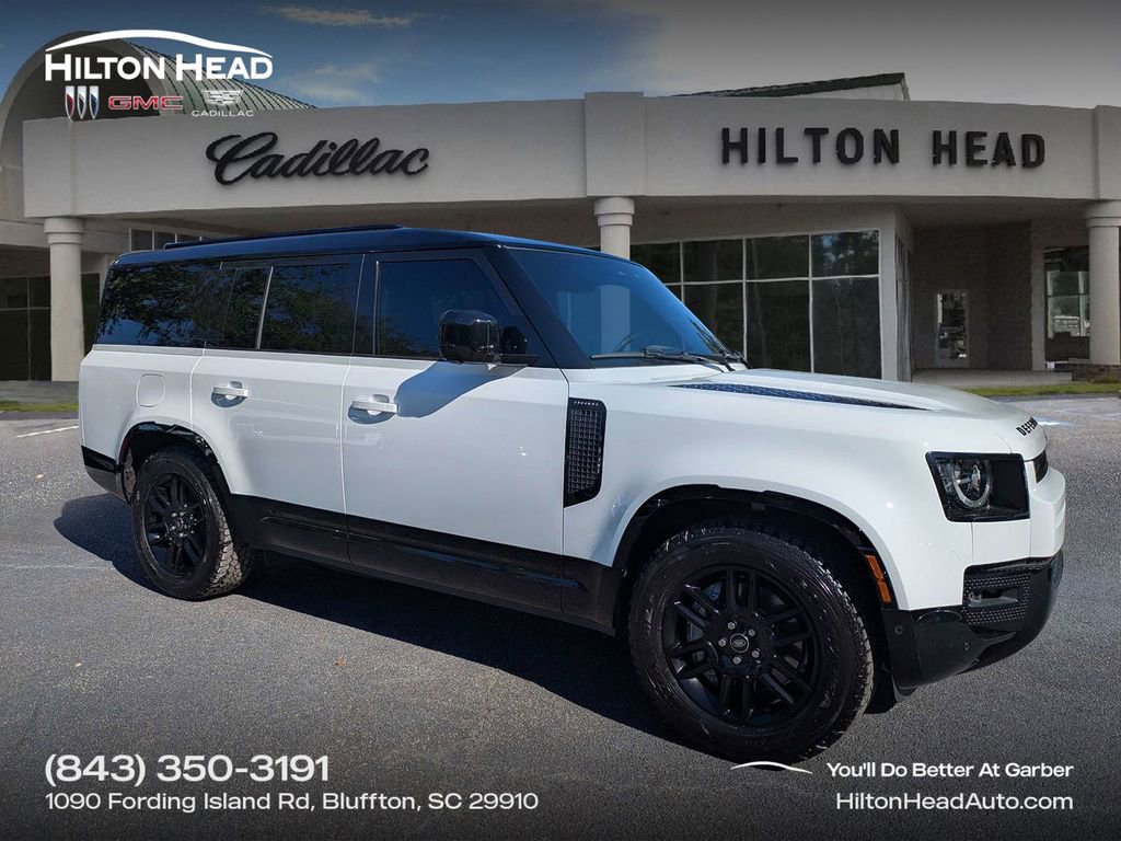 Used 2025 Land Rover Defender 130 X-Dynamic SE AWD/4WD image 1