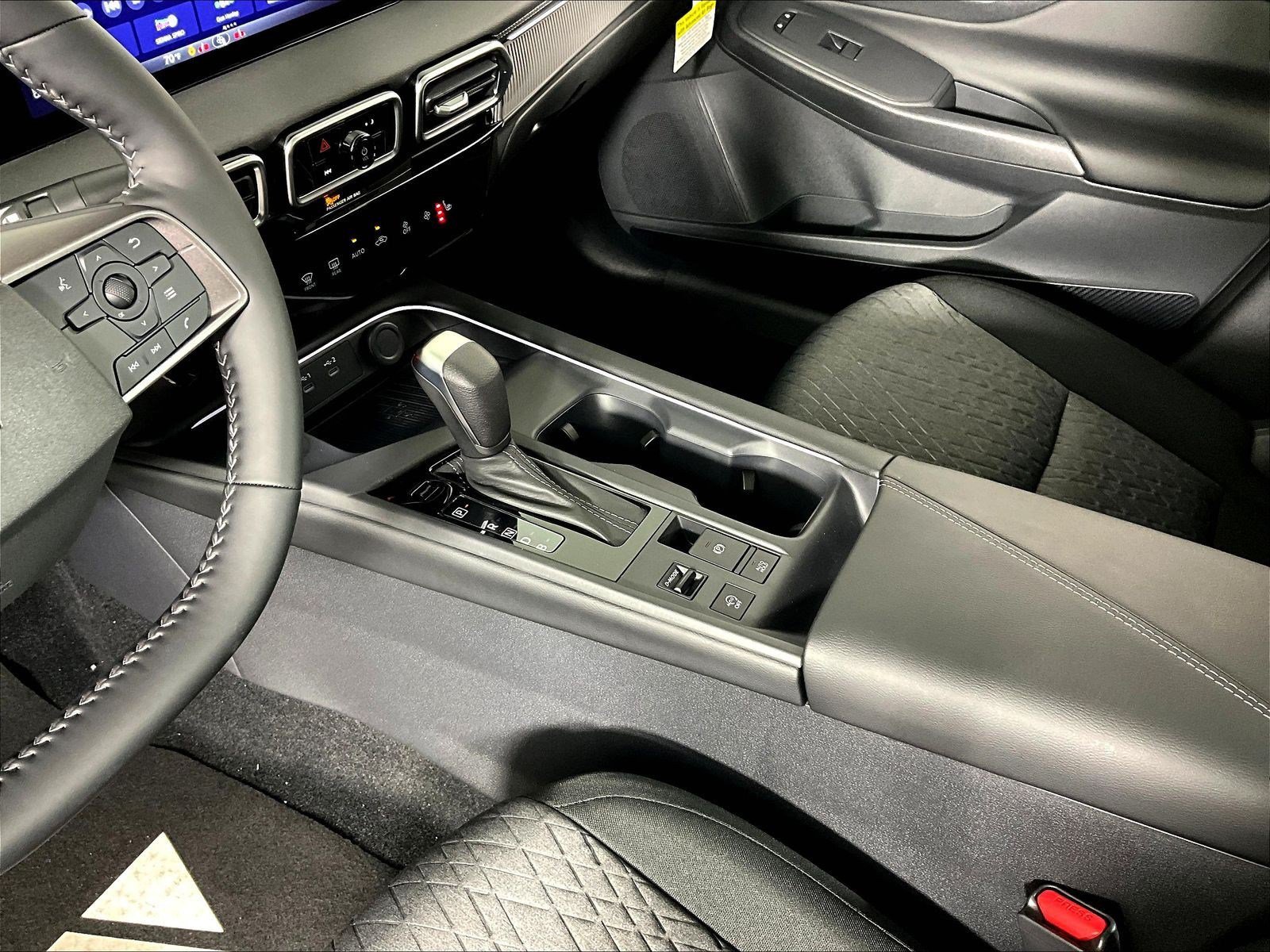 New 2026 Nissan Sentra SV w/ SV Convenience Package FWD image 12