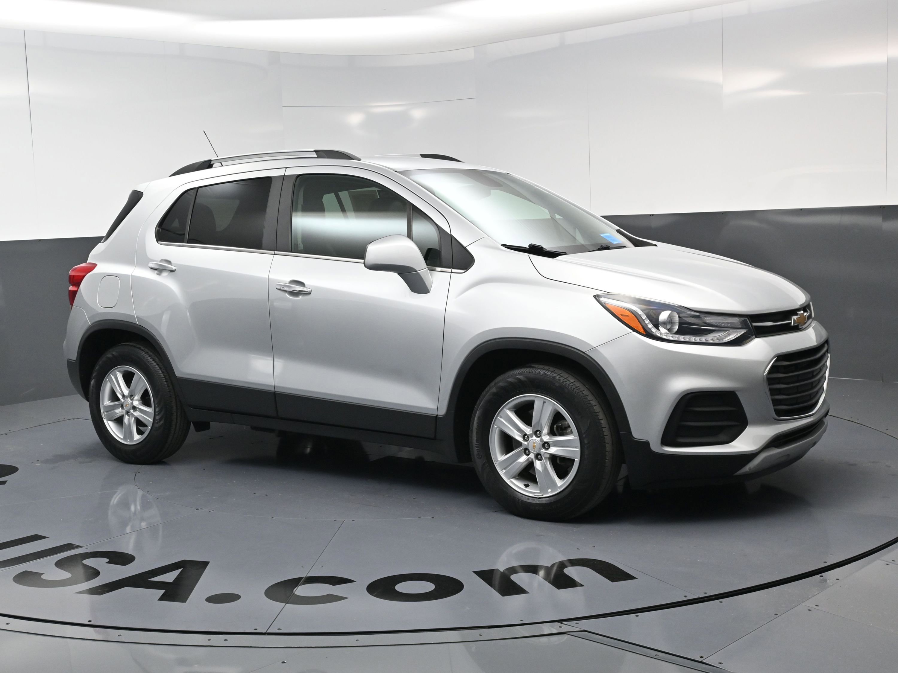 Used 2019 Chevrolet Trax LT w/ LT Convenience Package video 2