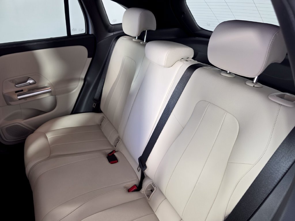 Certified 2026 Mercedes-Benz GLA 250 image 15