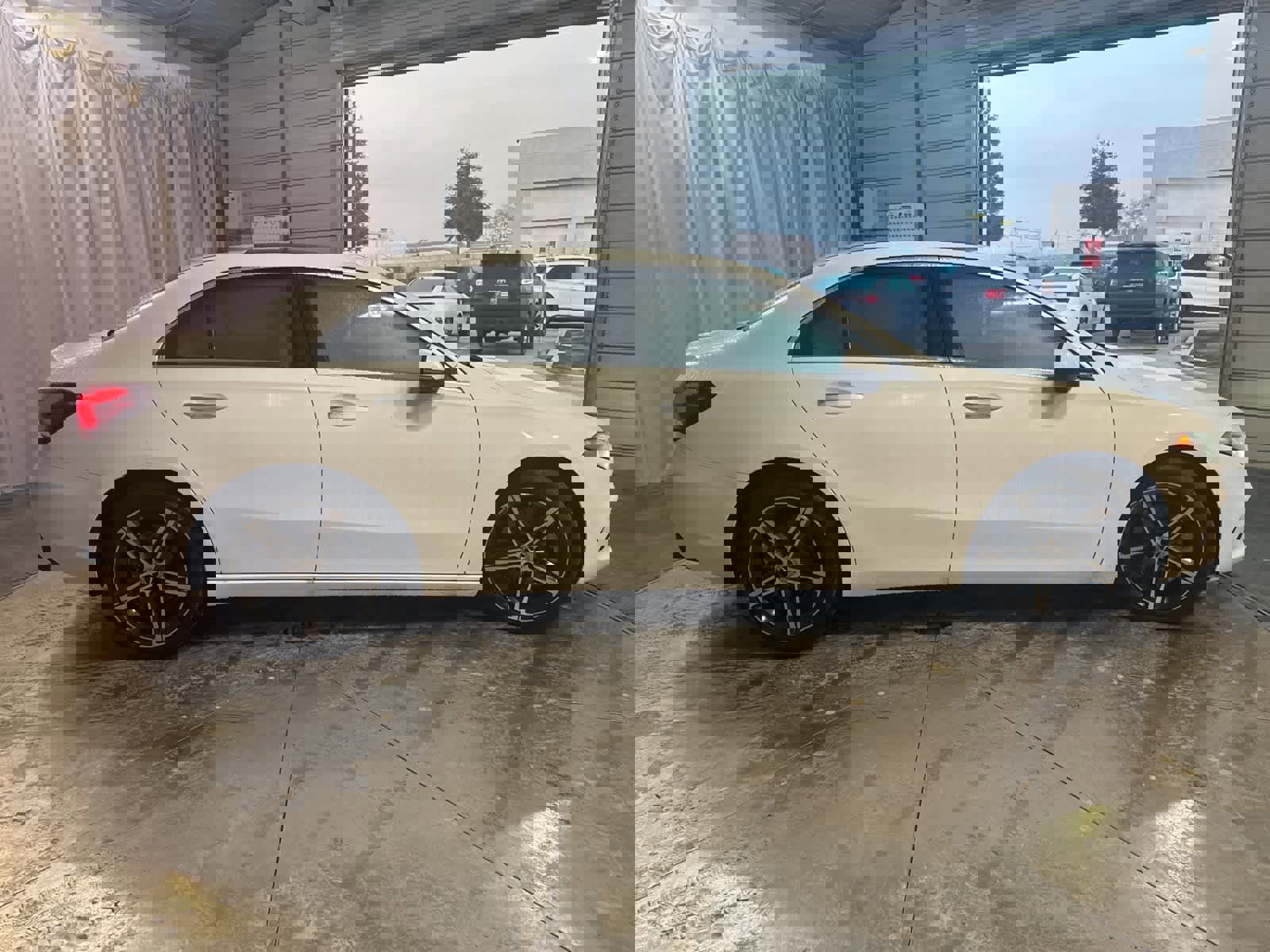 Used 2022 Mercedes-Benz A 220 image 4