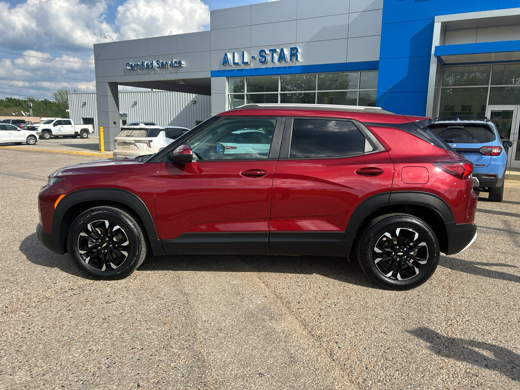 Certified 2023 Chevrolet TrailBlazer LT image 2