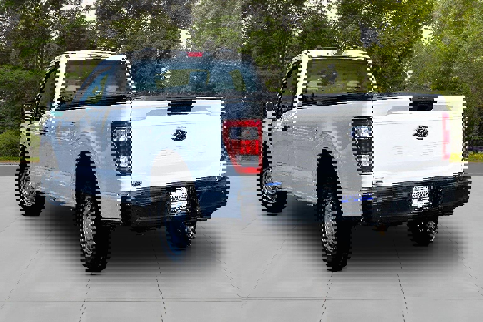 Used 2023 Ford F150 XL image 4