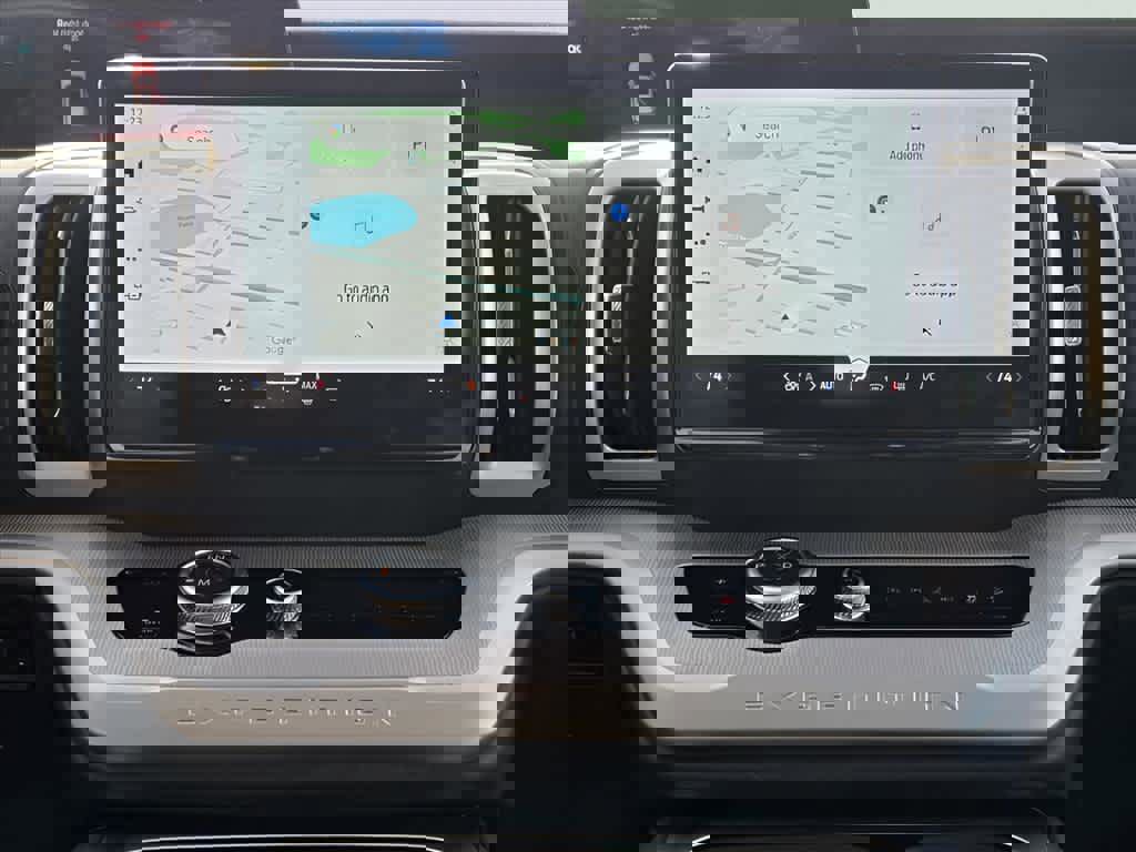 Used 2025 Ford Expedition Active image 16