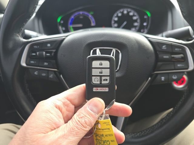 Used 2019 Honda Accord Touring image 23