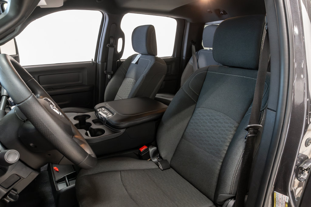 New 2027 RAM 3500 Tradesman AWD/4WD image 9